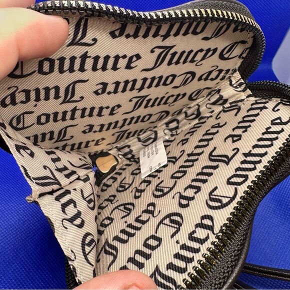 Juicy Couture Pink and Black Heart Wristlet - Picture 4 of 8